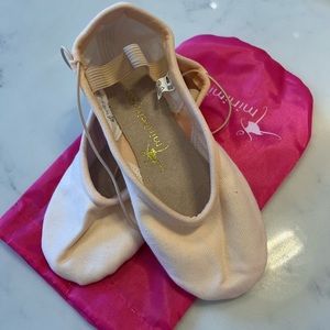 Gaynor Minden Childrens JOY Ballet Slipper